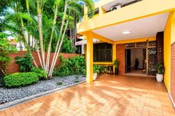 Richards Avenue (D19), Terrace #617575961